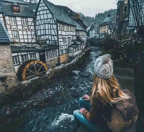 Fewomonciao2019-panorama 2pers Bis Max4pers Monschau